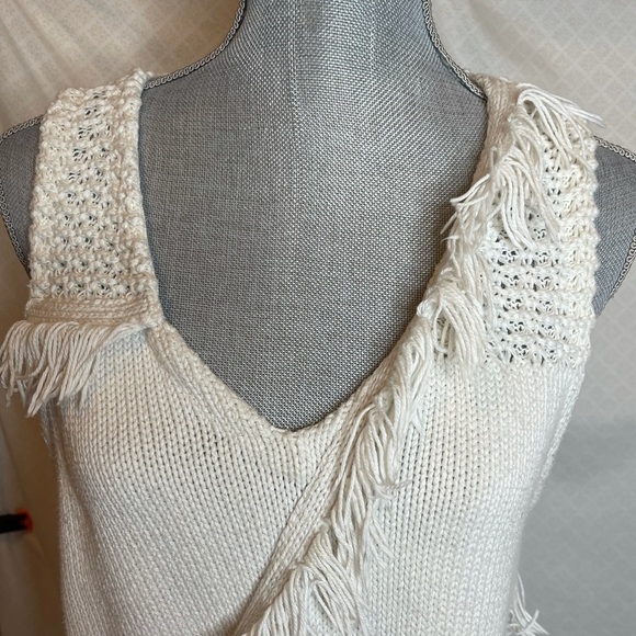Anthropologie Postmark White Pacific Fringed Tank / Sweater Size Large - Picture 7 of 12
